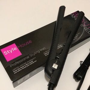 Style House Professional Styling Iron